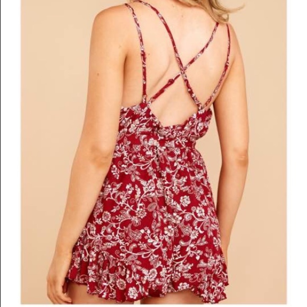 NWT  Strappy Flounced Hem Romper - Picture 2 of 8
